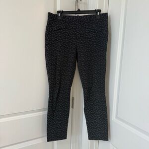 GAP Black and White Patterned Cropped Pants